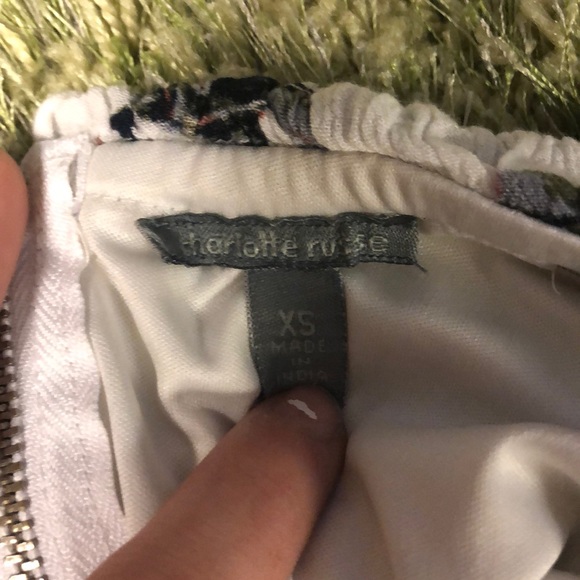 Spring outfit bundle! - Picture 8 of 8